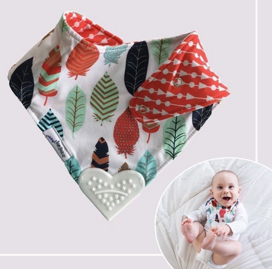 Feathers & Red Arrows | Reversible Bandana Big with Teether - Felicity + Asher Boutique